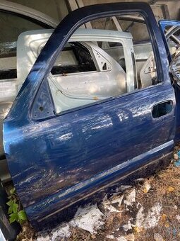 Chevrolet Tahoe dveře