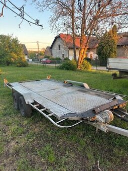 Sklápěcí podval