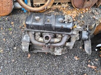 Motor 1200 , stříkačka PS12