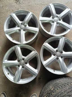R19 4ks alu disky orig. Audi 5x112 r19
