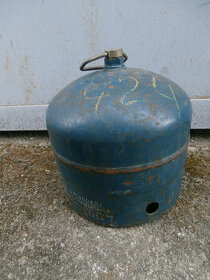 Plynová tlaková bomba na 2 kg propan butan za 200 kč - 1