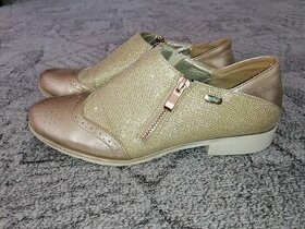 Zlaté boty
