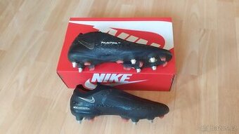 Kopačky Nike Phantom EU 42,5 nové
