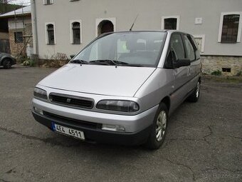 FIAT ULYSSE 2.0 JTD - 7 míst, tažné zařízení,pěkný stav