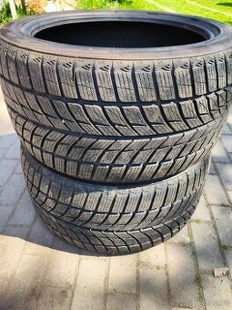 315/35 R20 Altenzo