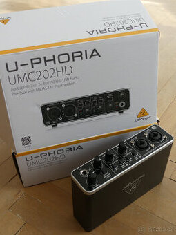 Zvuková karta Behringer U-Phoria UMC202HD