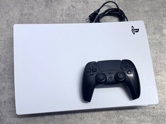 - PS5 Sony konzole s mechanikou -