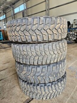 Sada pneu Maxxis Trepador, 205/70/15