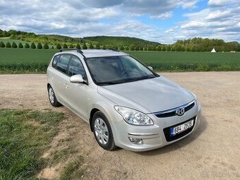 Hyundai i30 CW 1,6 Crdi 84kW rok 2009