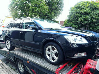 Vůz na náhradní díly Škoda Octavia 2 FL kombi CAXA NBW LF9R - 1