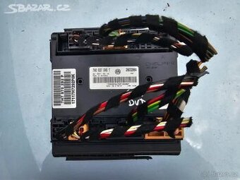 7H0937049T jednotka palubní síťe VW T5