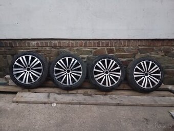 Alu kola 5x114.3 r19