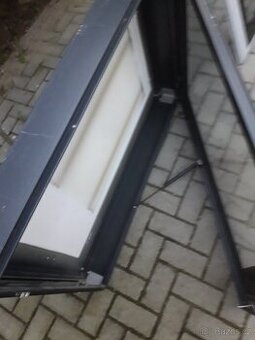 Reklamní tabule, teplovzdušný solární panel