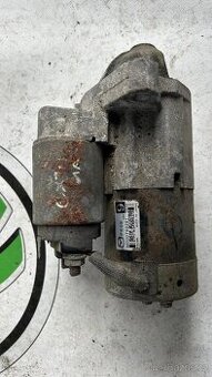 Mazda starter M000T89581