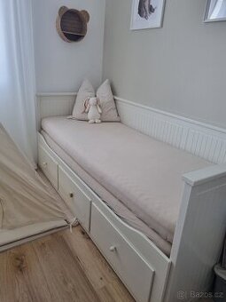 Ikea Hemnes