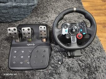 Volant Logitech