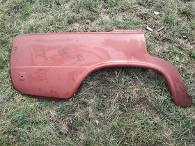Zadní blatníky Fiat 125 nebo 124