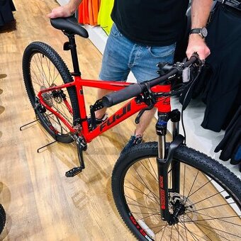 Nové horské kolo FUJI Nevada 2,0 ltd(nové)