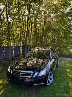 mercedes-benz e300 w212 •Perfektní stav•dovoz NL•max výbava