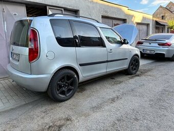 Škoda Roomster 1.9 TDI – pojízdná, na opravu nebo díly