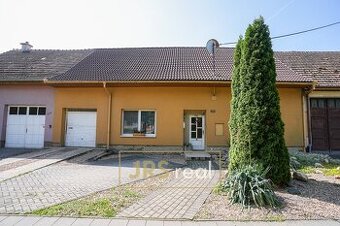 Prodej rodinného domu, 110 m2 - Uherčice, pozemek 410m2
