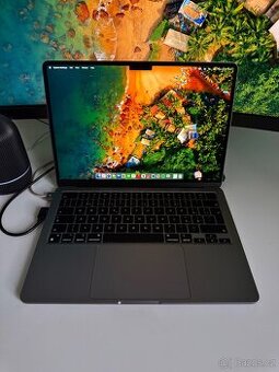 Prodám MacBook Air 2022 8/256GB M2