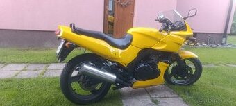 Kawasaki GPZ 500 - 1