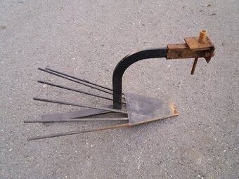 vyorávací radlice AVR-453 (Vari)