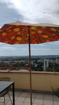 Květinový slunečník na zahradu nebo balkon