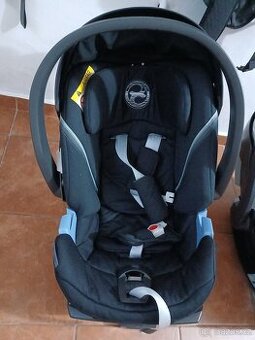 Autosedačka Cybex Aton 5 Deep Black + základna