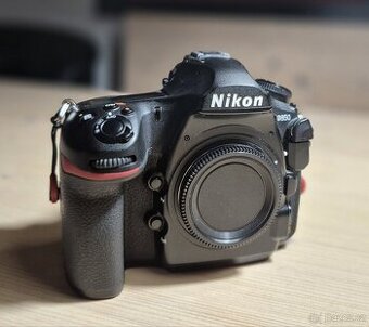 Nikon D850
