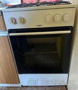 Plynový sporák Mora P 2251 AW