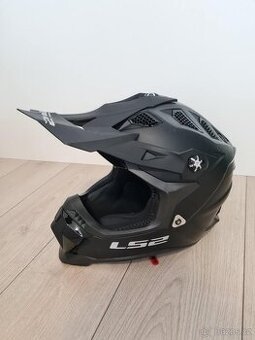 Enduro/Cross helma na motorku LS2 MX700 Velikost M
