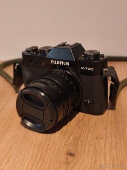 Fujifilm X-T20 + ttArtisan 25mm f2.0, 17mm f1.4, 55nn f1.4