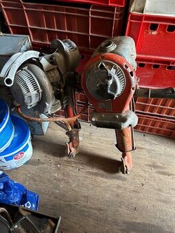 2x BENZÍNOVÉ BOURACÍ KLADIVO/KANGO WACKER///NEFUNKČNE/na díl