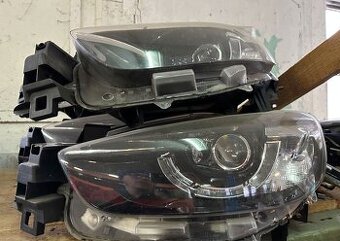 Mazda CX5 KD světlomet přední