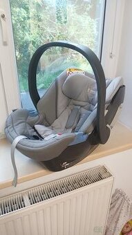 Vajíčko cybex  se základnou