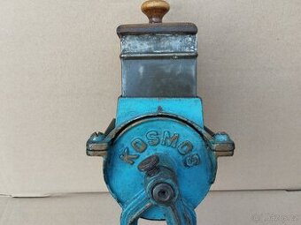 Starý mlýnek na strouhanku KOSMOS - zachovalý