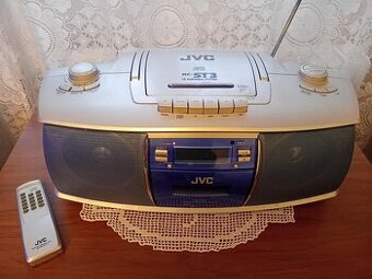 rádio s CD a MGF Sharp