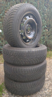 Zimní pneu NOKIAN 185/60 R15 na ráfku 5x100