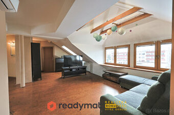 Prodej Bytu 4+1, 128 m2, Hodonín - 1