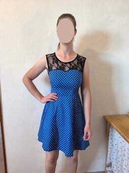 Puntíkaté modré retro šaty
