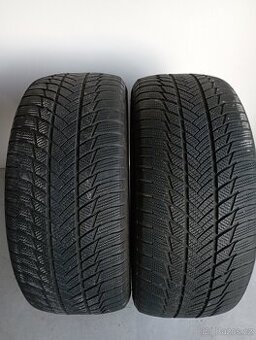 275/45 R20 110V Bridgestone runflat zimní