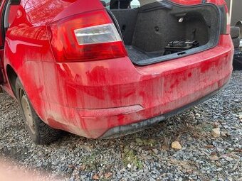 Zadní nárazník Škoda Octavia 3 sedan