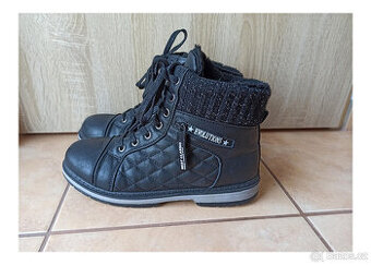 Teplé kotníčkové boty vel. 39, stélka 24 cm