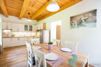 PRODEJ, rodinný dům, 2 bytové jednotky, Rožmberk nad Vltavou