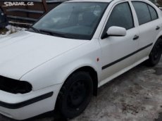 Škoda Octavia 1 1.6 74kw náhradní díly