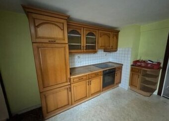 Rustikální kuchyňská linka dub masiv se spotřebiči,5585