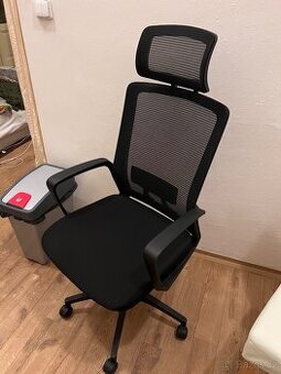 Kancelářská židle černá