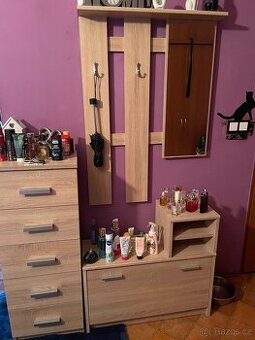 Předsíňová stěna